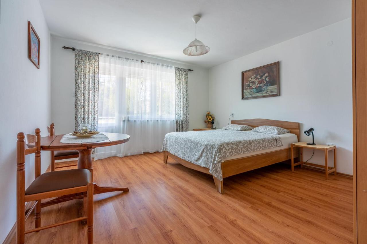 Apartments Ratko 卓得诺沃 外观 照片